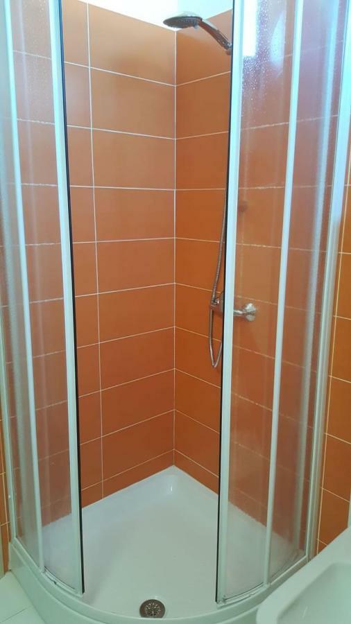 Giuly Home One Càbras Eksteriør billede